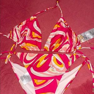 Brand New Emilio Pucci Swimsuit Never Worn ( Just Tried On Too Big For Me )